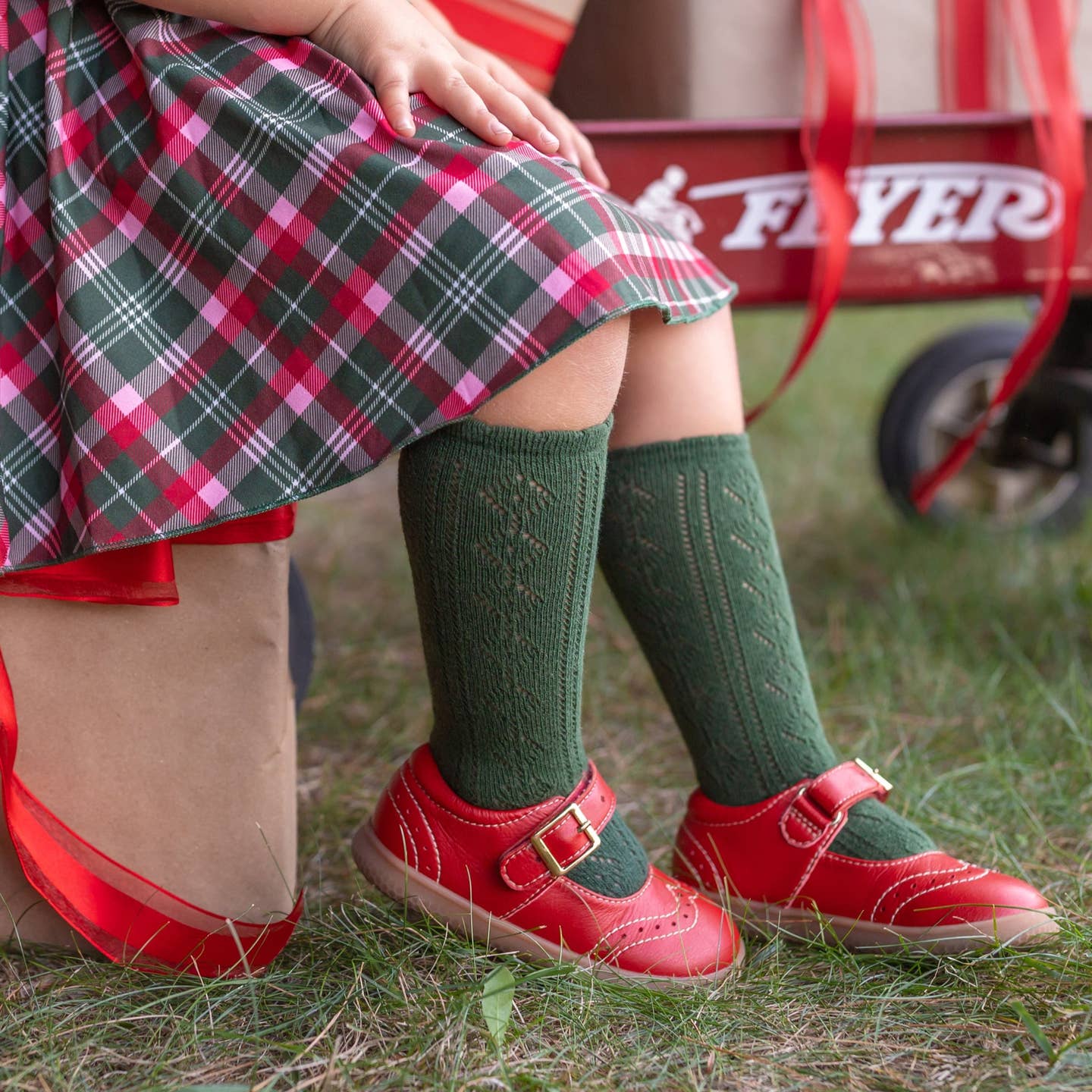 Scalloped Fancy Knee High Socks