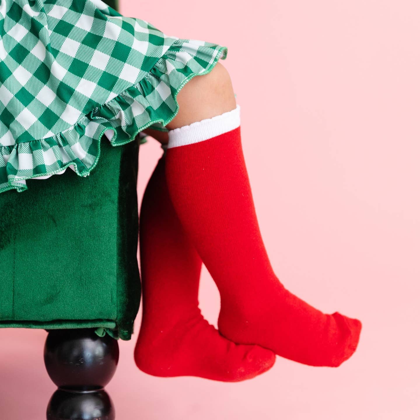 Scalloped Knee High Socks