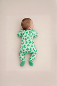 Load image into Gallery viewer, Bamboo_Clover_Field_Footed_Pajama_RuffleButts_+_RuggedButts_5SL0951_00_P1120_03M00_2
