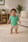 Load image into Gallery viewer, Boys_Tiny_Clover_Field_Knit_Short_Sleeve_Performance_Polo_RuffleButts_+_RuggedButts_2AP0642_00_P1158_1824M_1
