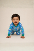 Load image into Gallery viewer, Softsnooze_Boys_Blue_Lucky_Day_Long_Sleeve_Pajama_Set_RuffleButts_+_RuggedButts_2AP0715_00_P0702_1218M_2

